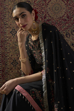 Black Floral Embroidered Chinon Kurti Pant Set (IDST9KH138)