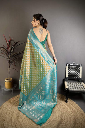 Green Banarasi Floral Woven Silk Saree (JK12802)