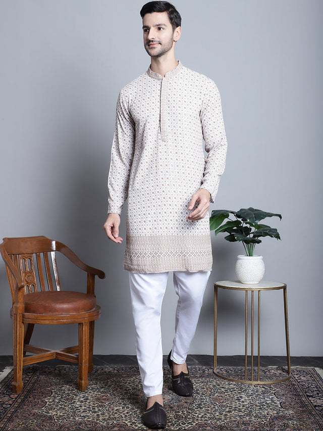 Men's Chikankari Embroidered Kurta With Pajama