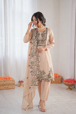 Peach Floral Embroidered Chanderi Straight Cut Suit (KD-1609)