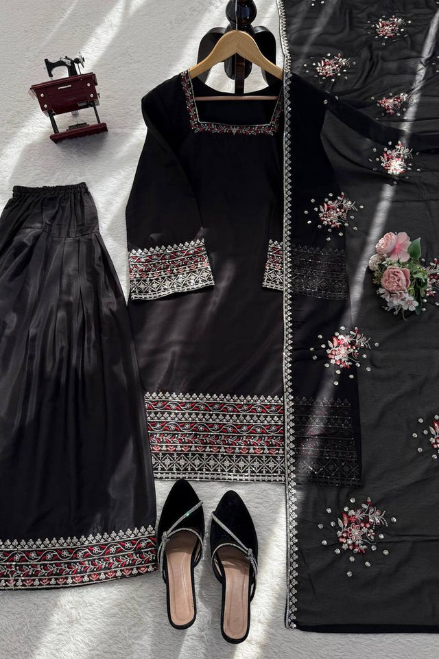 Black Embroidered Crepe Palazzo Suit (KD-1611)
