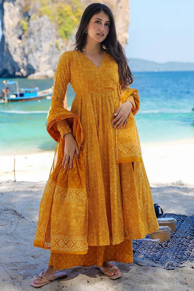 Yellow Floral Printed Rayon Palazzo Suits (KF clora3-303)