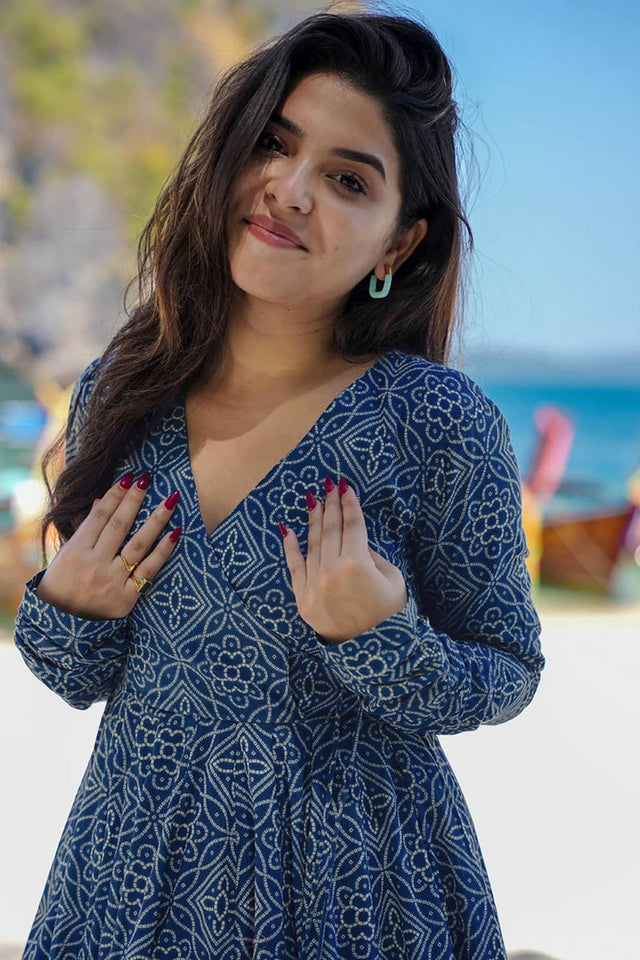 Navy Blue Floral Printed Rayon Palazzo Suits (KF clora3-304)