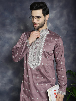Men's Magenta Sequins Embroidered Kurta