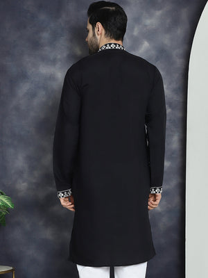 Men's Black Embroidered Kurta