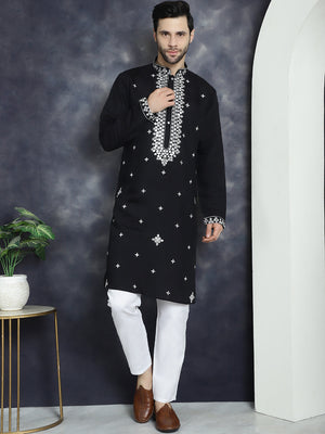 Men's Black Embroidered Kurta