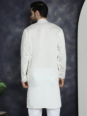 Men's White Embroidered Kurta