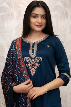 Blue Embroidered Chanderi Kurti Pant Set (MV-628)