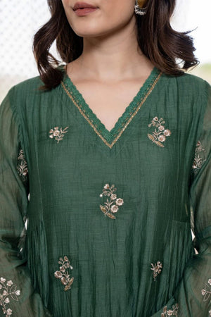 Green Floral Embroidered Chanderi Kurti Pant Set (MV-646)