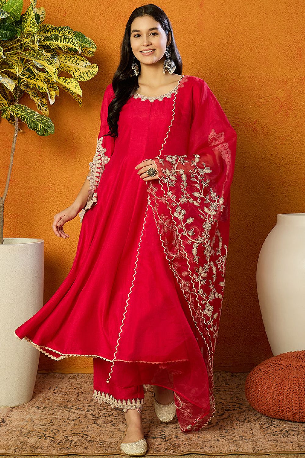 Fuchsia Silk Blend Solid Embroidered Flared Anarkali Suit Set (N2ZPKSKD2365-XS)