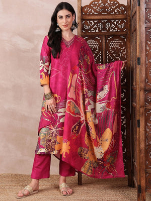 Pink Silk Blend Floral Printed Straight Kurti Pant With Dupatta