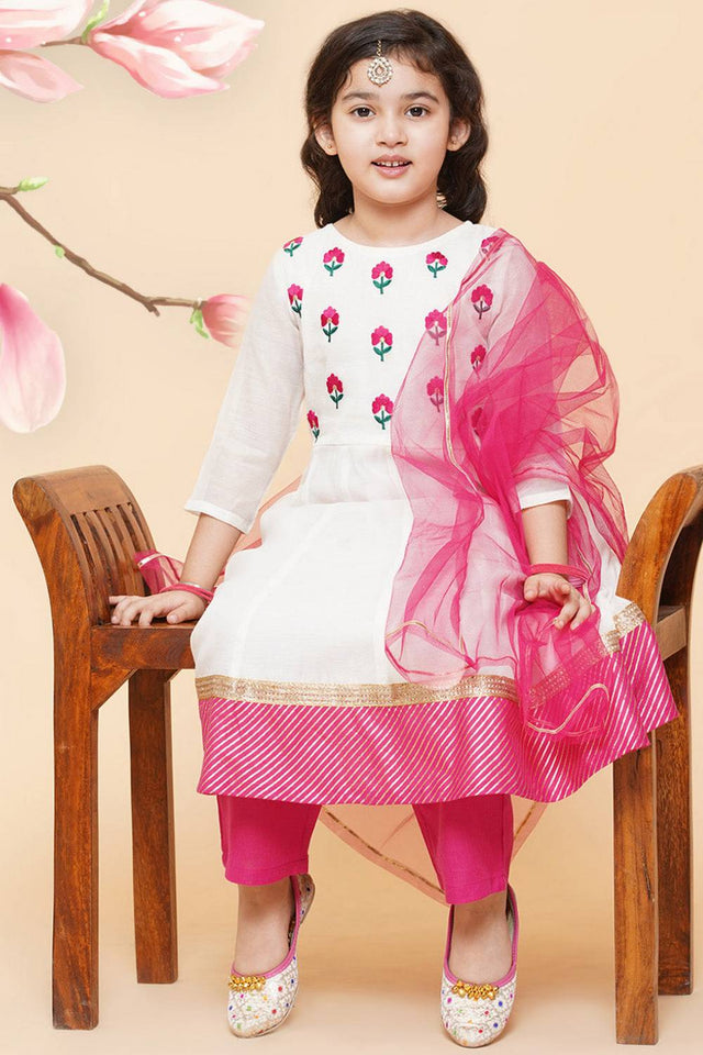 Girl's White Embroidered Cotton Kurta Set