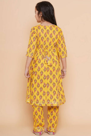 Girl's Yellow Floral Printed Cotton Kurta Set