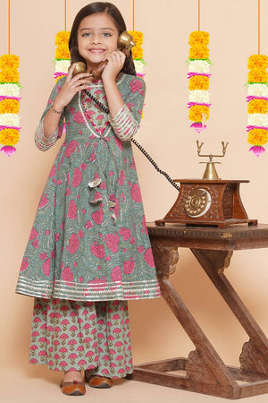 Girl's Green Floral Printed Cotton Kurta Set