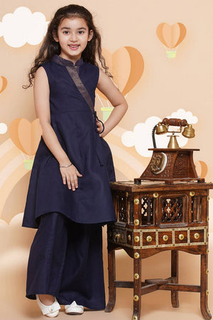 Girl's Navy Blue Solid Cotton Kurta Set