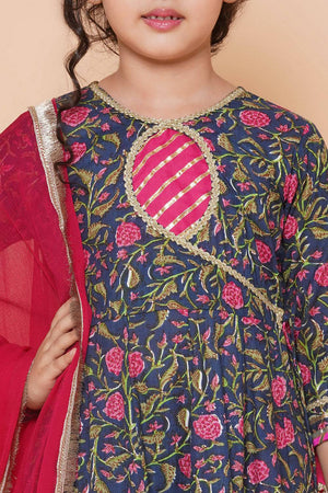 Girl's Blue Floral Printed Cotton Kurta Set