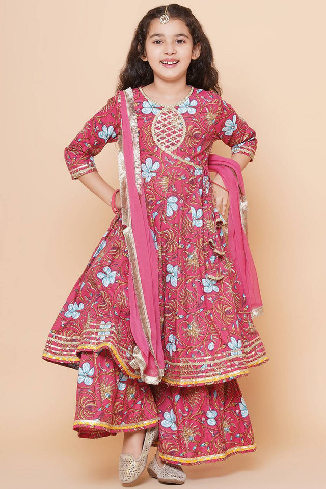 Girl's Peach Floral Printed Cotton Kurta Set