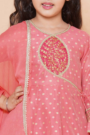 Girl's Peach Woven Silk Kurta Set