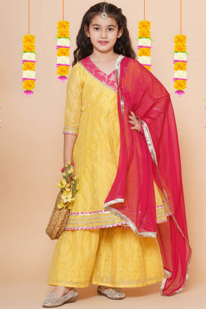 Girl's Yellow Woven Silk Kurta Set