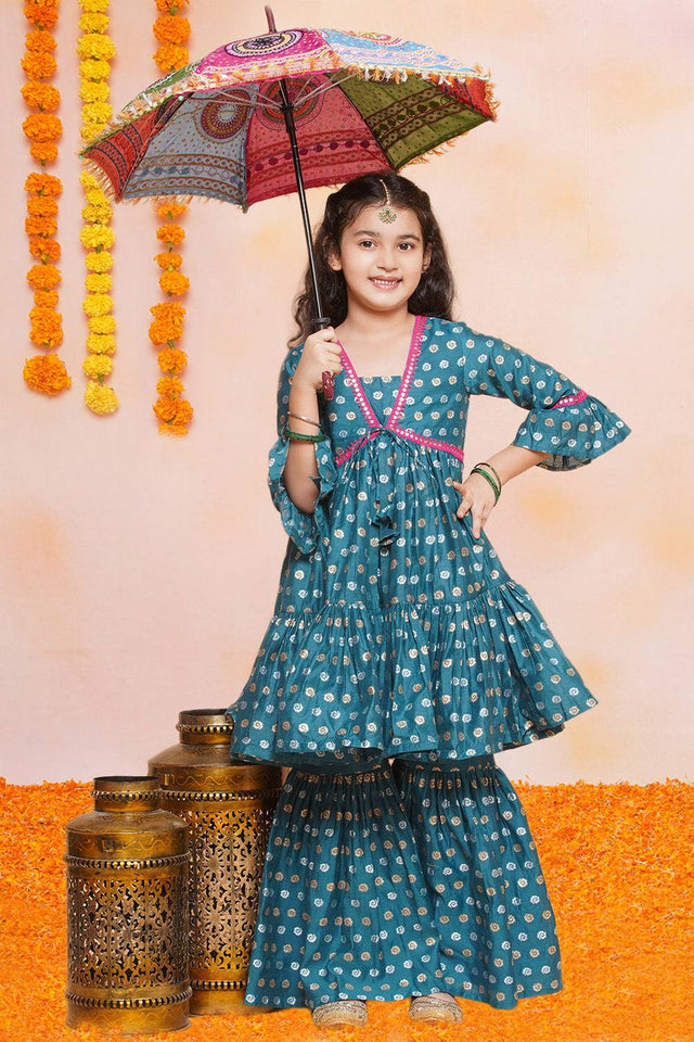 Girl's Turquoise Printed Silk Kurta Set