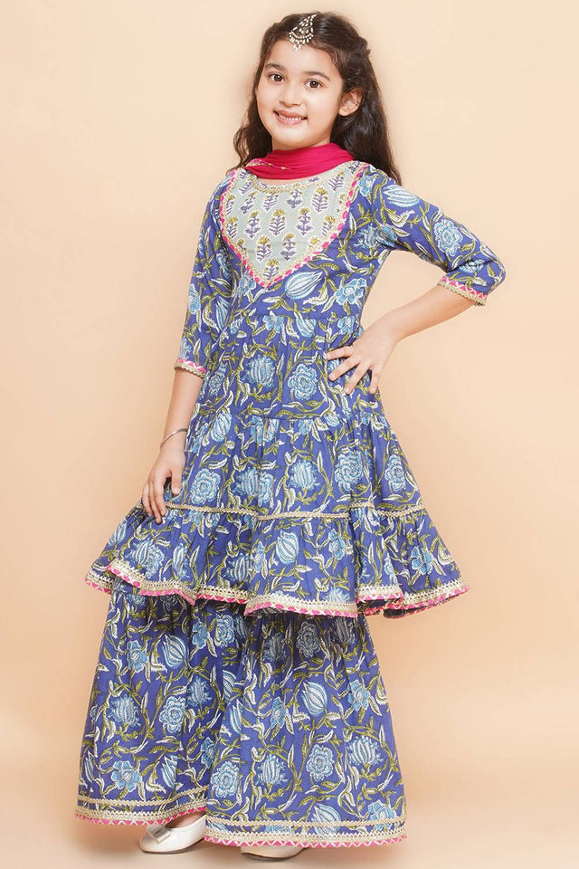 Girl's Blue Floral Printed Cotton Kurta Set