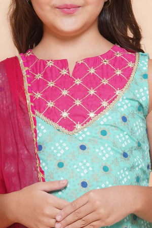 Girl's Sea Green Bandhani Printed Cotton Kurta Set