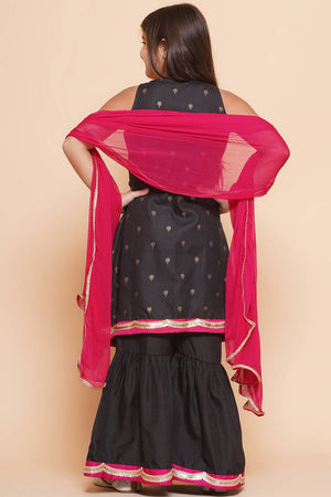 Girl's Black Ethnic Motifs Printed Cotton Kurta Set