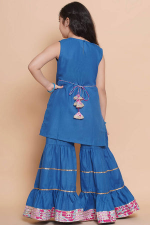 Girl's Blue Solid Cotton Kurta Set