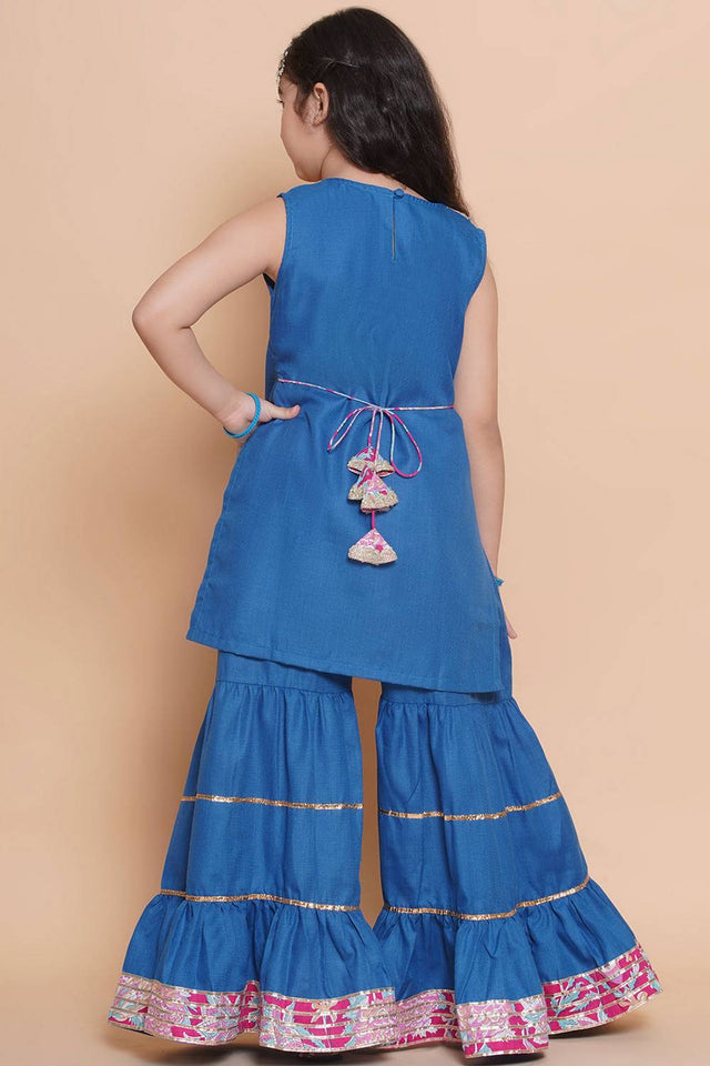 Girl's Blue Solid Cotton Kurta Set