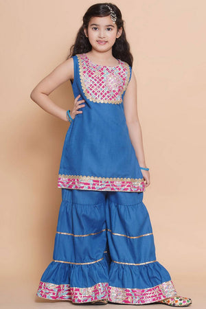 Girl's Blue Solid Cotton Kurta Set