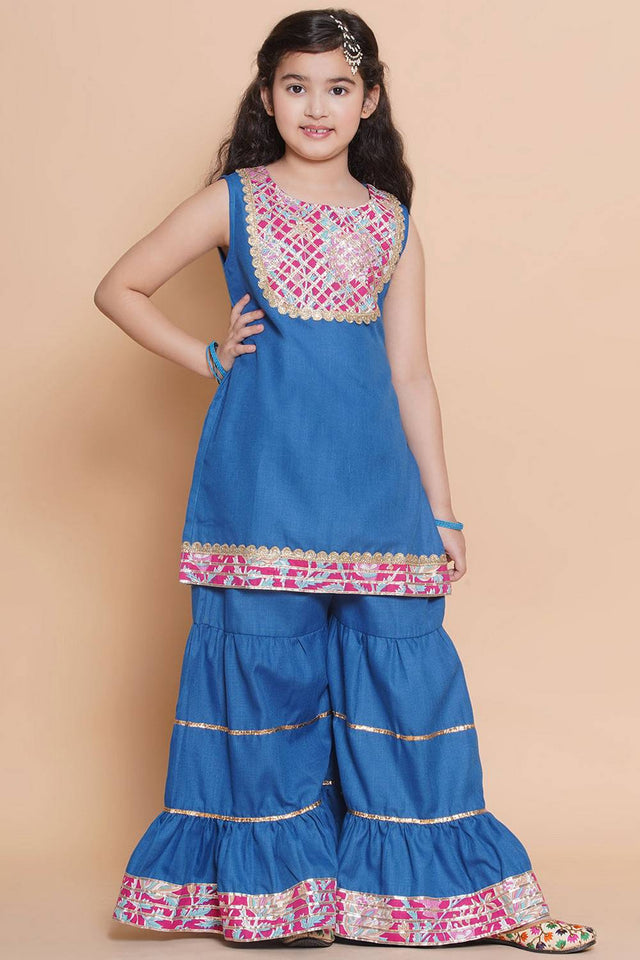 Girl's Blue Solid Cotton Kurta Set