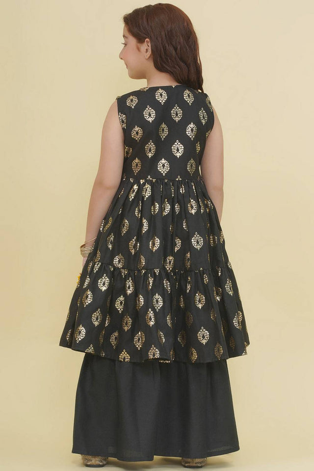 Girl's Black Foil Printed Cotton Kurta Set