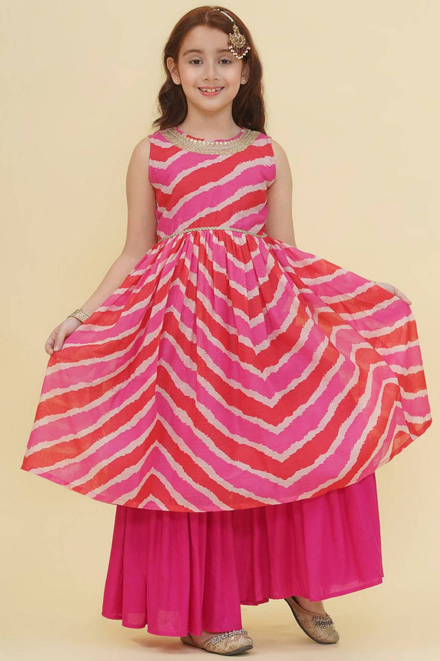 Girl's Pink Leheriya Printed Silk Kurta Set