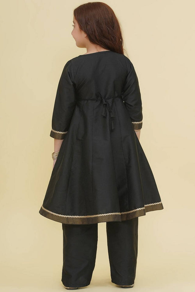 Girl's Black Solid Silk Kurta Set