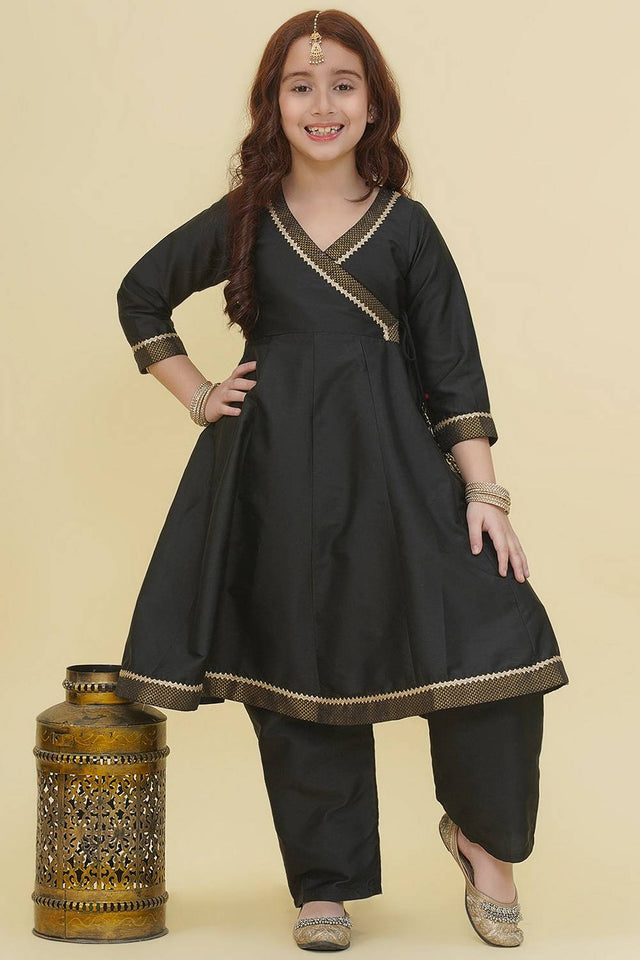 Girl's Black Solid Silk Kurta Set
