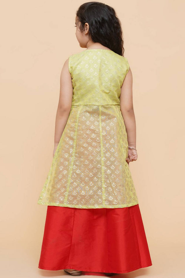 Girl's Red Solid Silk Lehenga