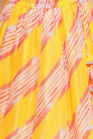 Girl's Pink Leheriya Printed Silk Lehenga