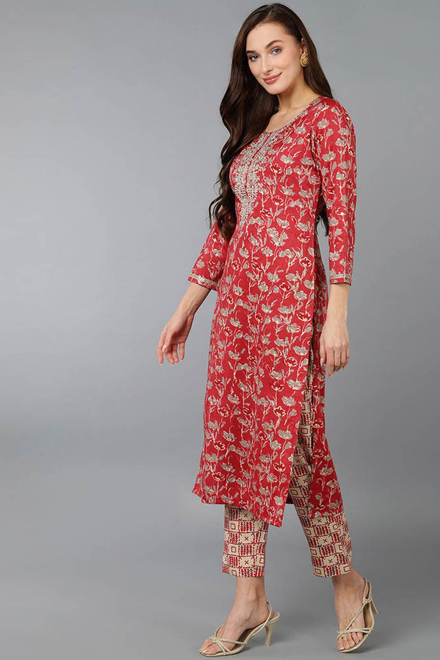 Red Silk Blend Embroidered Round Neck Kurti