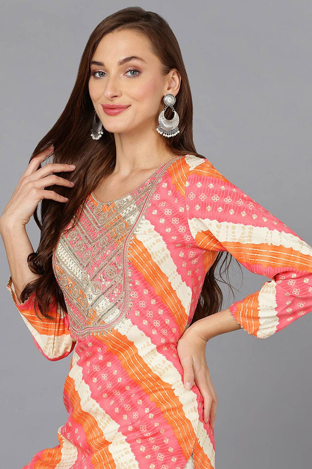 Pink Cotton Floral Print Round Neck Kurti