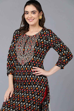 Black Cotton Printed Straight Kurti