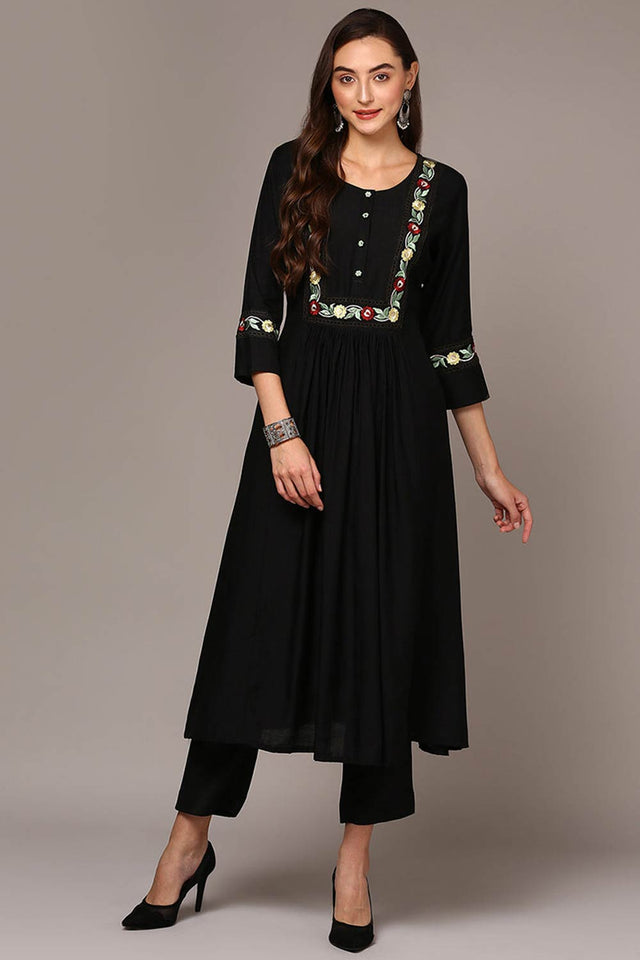 Black Rayon Bandhani Round Neck Kurti