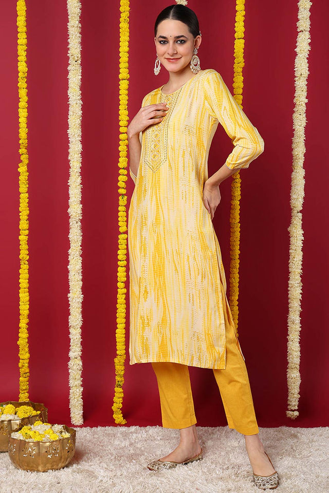 Yellow Rayon Abstract Print Straight Kurti