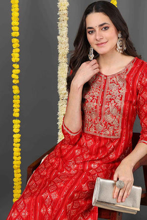 Red Rayon Floral Print Round Neck Kurti