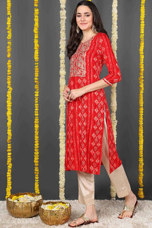 Red Rayon Floral Print Round Neck Kurti