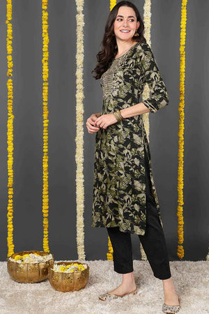 Green Silk Blend Floral Print Round Neck Kurti
