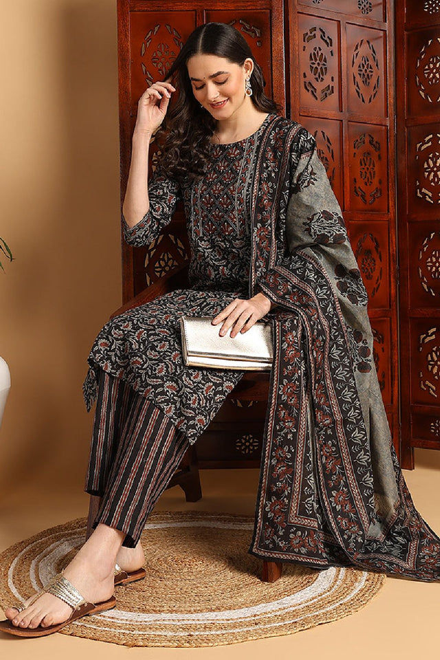 Black Pure Cotton Floral Printed Kurti Pant Set