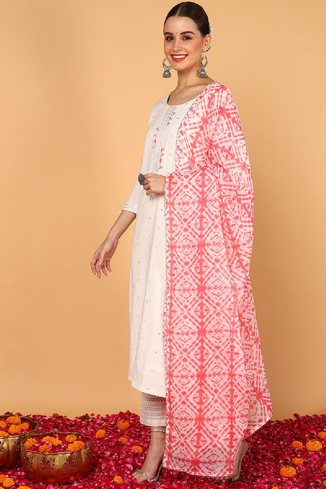 Pink Rayon Blend Solid Embroidered Straight Cut Suit Set