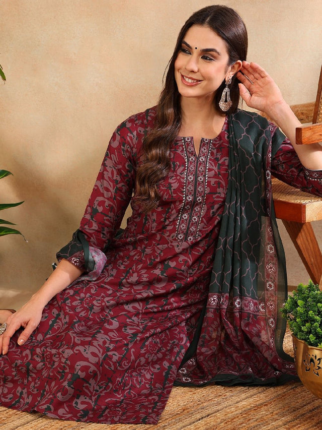 Magenta Rayon Blend Ethnic Motifs Printed Straight Kurti Pant With Dupatta