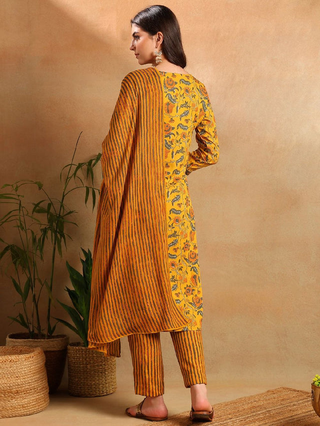 Yellow Rayon Blend Floral Printed Straight Kurti Pants With Dupatta
