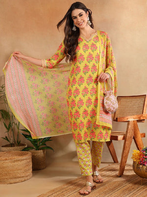 Green Rayon Blend Floral Printed Straight Kurti Pant With Dupatta